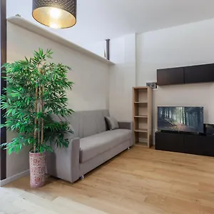 Stylish & Modern Studio Appartamento Milano